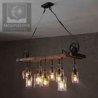 The Chesapeake - Recycelter Holz Panel Kronleuchter Mit Individuell Gebauten Hardware Und Recycelten Glasflaschen Rustikale Beleuchtung Vom Bauernhof von MoonshineLamp