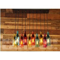 The Mardi Gras - 10-Lichtiger Moderner Recycelter Kronleuchter Mit Farbigen Glasflaschen Und Stahldachin Anpassbarem Finish von MoonshineLamp