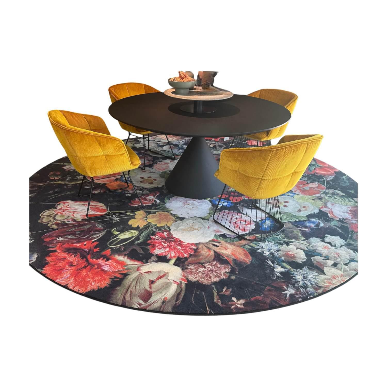 Teppich Eden Queen Dm 350 100% Polyamid Schwarz Rot Grün Gelb Teppich Eden Queen Dm 350 100% Polyamid Schwarz Rot Grün Gelb von Moooi
