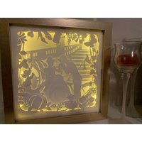 Prinzessin Cinderella Und Märchenprinz Dekorative Licht Schatten Box Schattenbox Rahmen, Großes Geschenk Für Kinderzimmer Oder Schlafzimmer von MooreThanJustABook