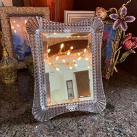 Shannon Crystal Frame Kosmetikspiegel Design Of Irland/Vanity Tabletop Abgeschrägter Spiegel von MoorkashoP