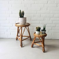 Set Boho Pflanzenständer, Rattan Korb Mid Century Blumenhocker, Vintage Beistelltisch Marmor von MooviMusic