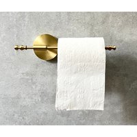 Toilettenpapierhalter Aus Massivem Messing Handgefertigter Einzigartiger Design Papierhalter Moderne Badezimmerleuchte Wandhalterung von MorcoDeco