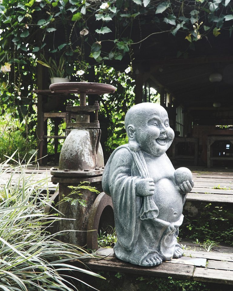 More2Home Dekoobjekt HAPPY BUDDHA, 70 cm stehend, silbergrau GRC Beton More2Home Dekoobjekt HAPPY BUDDHA, 70 cm stehend, silbergrau GRC Beton von More2Home