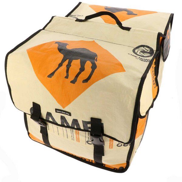 MoreThanHip Doppelte Fahrradtasche aus recycelten Zement- oder Fischfuttersäcken - Mumba von MoreThanHip