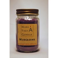 16 Unzen Muscadine Sojabohnenölkerze von MoreThanJustACandle