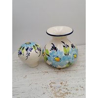 Vintage Keramik Servierkaraffe, Blaue Blumenmuster Dose Mit Deckel, Keramikvase Seltene Karaffe, Blumendekor von MoreVintagePortugal