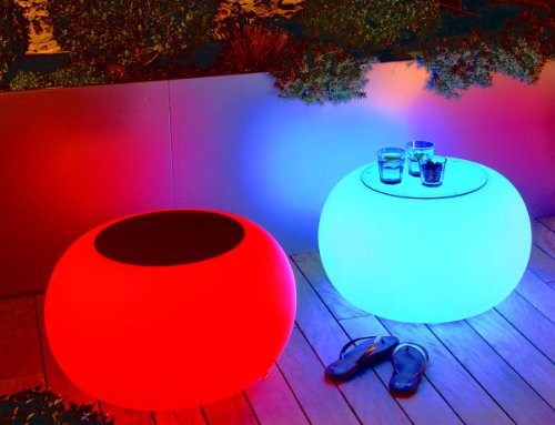 Moree Bubble, LED beleuchteter Tisch/Sitzhocker, mit Sicherheitsglasplatte, Ø 68 cm, H 41 cm, Oberfläche Ø 40 cm, Polyethylen, seidenmatt, weiß, für Vielfarben LED 1-9 W, mit Fernbedienung, für Außen von Moree