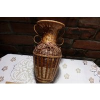 Vintage Boho Woven Wicker Handgefertigte Vase, 1970Er Jahre Schicke Weidenvase, Morethebuckles von Morethebuckles