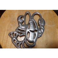 Vintage Pewter Hummer-Untersetzer, Strandhaus-Untersetzer, Hummer-Förmige Untersetzer, Zinn-Metall-Krebskrebs-Crawdad-Kochplatte, Morethebuckles Vintage Pewter Hummer-Untersetzer, Strandhaus-Untersetzer, Hummer-Förmige Untersetzer, Zinn-Metall-Krebskrebs-Crawdad-Kochplatte, Morethebuckles von Morethebuckles