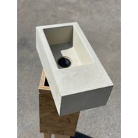 Mini Beton Waschbecken von MorrisConcreteDesign