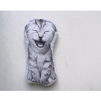 Gefüllte Katze Stofftier Plüsch Handbemalt Schwarz-Weiß Kindergarten-Dekor-Baby-Dusche-Geschenk-Idee Gefüllte Katze Stofftier Plüsch Handbemalt Schwarz-Weiß Kindergarten-Dekor-Baby-Dusche-Geschenk-Idee von MosMea