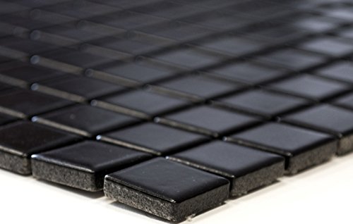 Mosaik Quadrat uni schwarz matt Keramik, Mosaikstein Format: 23x23x6 mm, Bogengröße: 60 x 100 mm, 1 Handmuster ca. 6x10 cm von Mosaik-Netzwerk