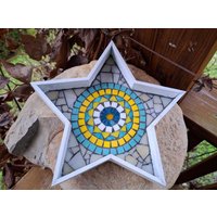 Hübsches Dekotablett Mit Eingelegtem Glasmosaik in Sternform von MosaikWeltShop
