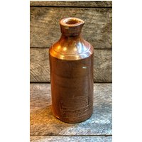 Kleine Glasflasche Aus Steinzeug Kleine Glasflasche Aus Steinzeug von MotleyVG