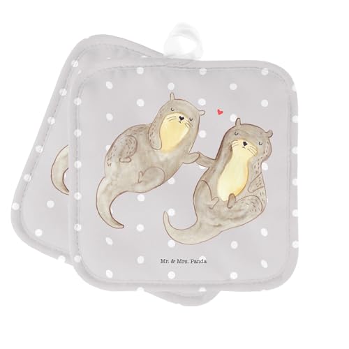 Mr. & Mrs. Panda 2er Set Topflappen Otter Hände halten - Geschenk, romantisch, Fischotter, Topflappen mit Spruch, Topflappenset, Seeotter, Otter Mr. & Mrs. Panda 2er Set Topflappen Otter Hände halten - Geschenk, romantisch, Fischotter, Topflappen mit Spruch, Topflappenset, Seeotter, Otter von Mr. & Mrs. Panda