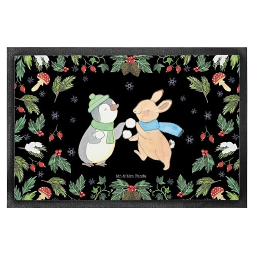 Mr. & Mrs. Panda 50 x 75 cm Fußmatte Pinguin Hase Schneeballschlacht - Geschenk, Heiligabend, Schmutzfangmatte waschbar, Schmutzfangteppich, Mr. & Mrs. Panda 50 x 75 cm Fußmatte Pinguin Hase Schneeballschlacht - Geschenk, Heiligabend, Schmutzfangmatte waschbar, Schmutzfangteppich, von Mr. & Mrs. Panda
