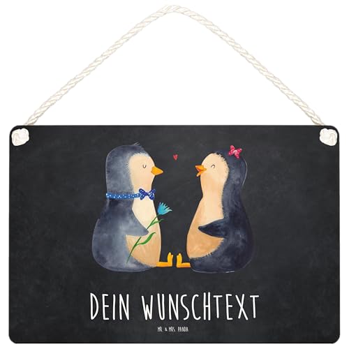 Mr. & Mrs. Panda DIN A6 Personalisiertes Deko Schild Pinguin Pärchen - Personalisierte Geschenke, Holzschild, Tür Schild, Jahrestag, Liebespaar, von Mr. & Mrs. Panda