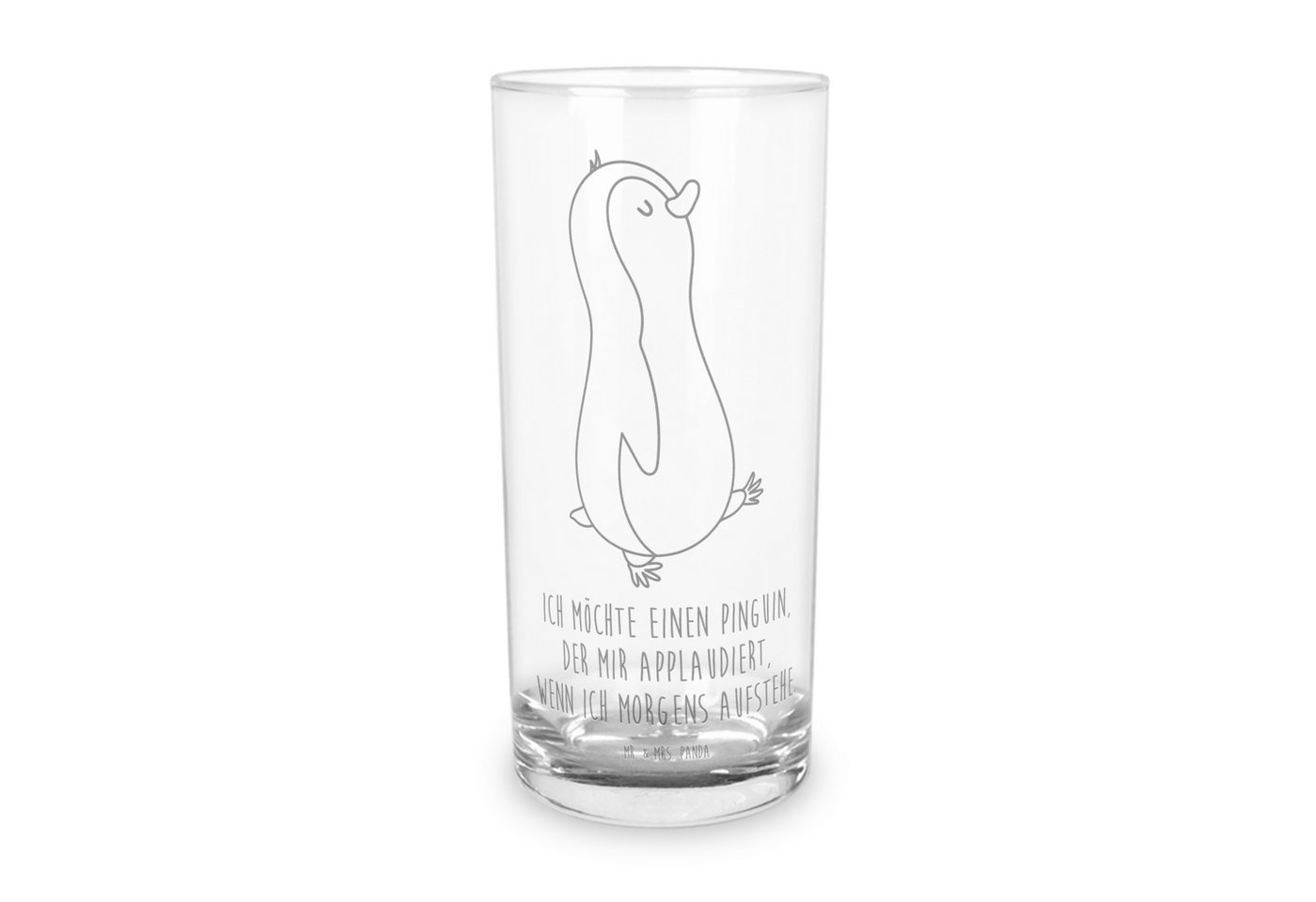 Mr. & Mrs. Panda Glas 400 ml Pinguin marschieren - Transparent - Geschenk, Glas, Wasserglas, Premium Glas, Inspirierende Gravur von Mr. & Mrs. Panda