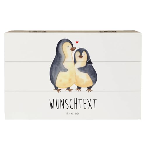 Mr. & Mrs. Panda Personalisierte Holzkiste Pinguin umarmen 19 x 12 cm - Personalisierte Geschenke, glücklich, Liebespaar, Aufbewahrungsbox von Mr. & Mrs. Panda
