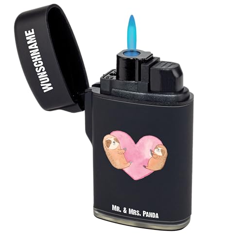 Mr. & Mrs. Panda Personalisiertes Feuerzeug Faultiere Herz - Personalisierte Geschenke, Heiraten, Freundin, Geschenk für Freundin, Jahrestag, von Mr. & Mrs. Panda