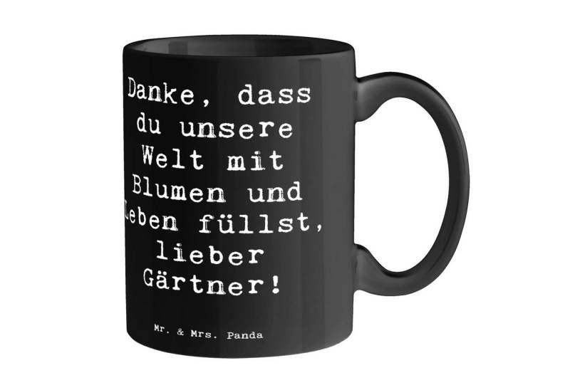 Mr. & Mrs. Panda Tasse Spruch Gärtner Dankeschön - Schwarz - Geschenk, welt mit blumen fülle, Keramik, Charmevolle Illustrationen Mr. & Mrs. Panda Tasse Spruch Gärtner Dankeschön - Schwarz - Geschenk, welt mit blumen fülle, Keramik, Charmevolle Illustrationen von Mr. & Mrs. Panda