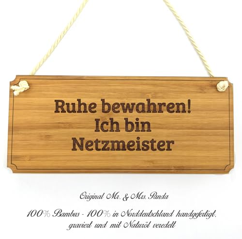 Mr. & Mrs. Panda Türschild Netzmeister - Geschenk, Reklameschild, Wanddeko, Spruchschild, Wandschild, graviert, Diplom, Landhaus, Motivschild, von Mr. & Mrs. Panda