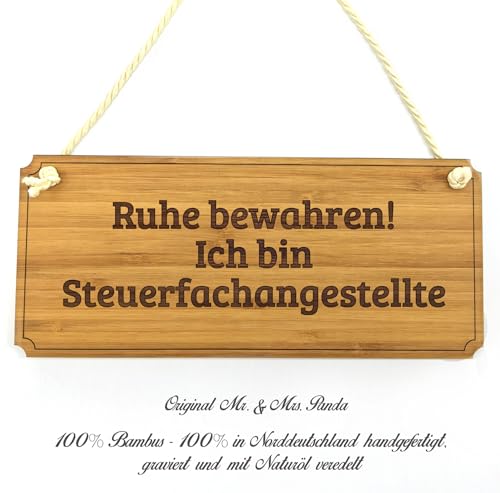 Mr. & Mrs. Panda Türschild Steuerfachangestellte - Geschenk, Studium, Spruchschild, graviert, Dekoschild, Landhaus, Holzschild, Shabby, Beruf, von Mr. & Mrs. Panda