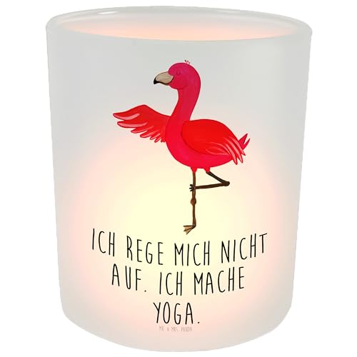 Mr. & Mrs. Panda Windlicht Flamingo Yoga - Geschenk, Kerzenglas, Ärger, Windlicht Glas, Windlicht Kerze, Baum, Yoga-Übung, Teelichter, Yogi, von Mr. & Mrs. Panda