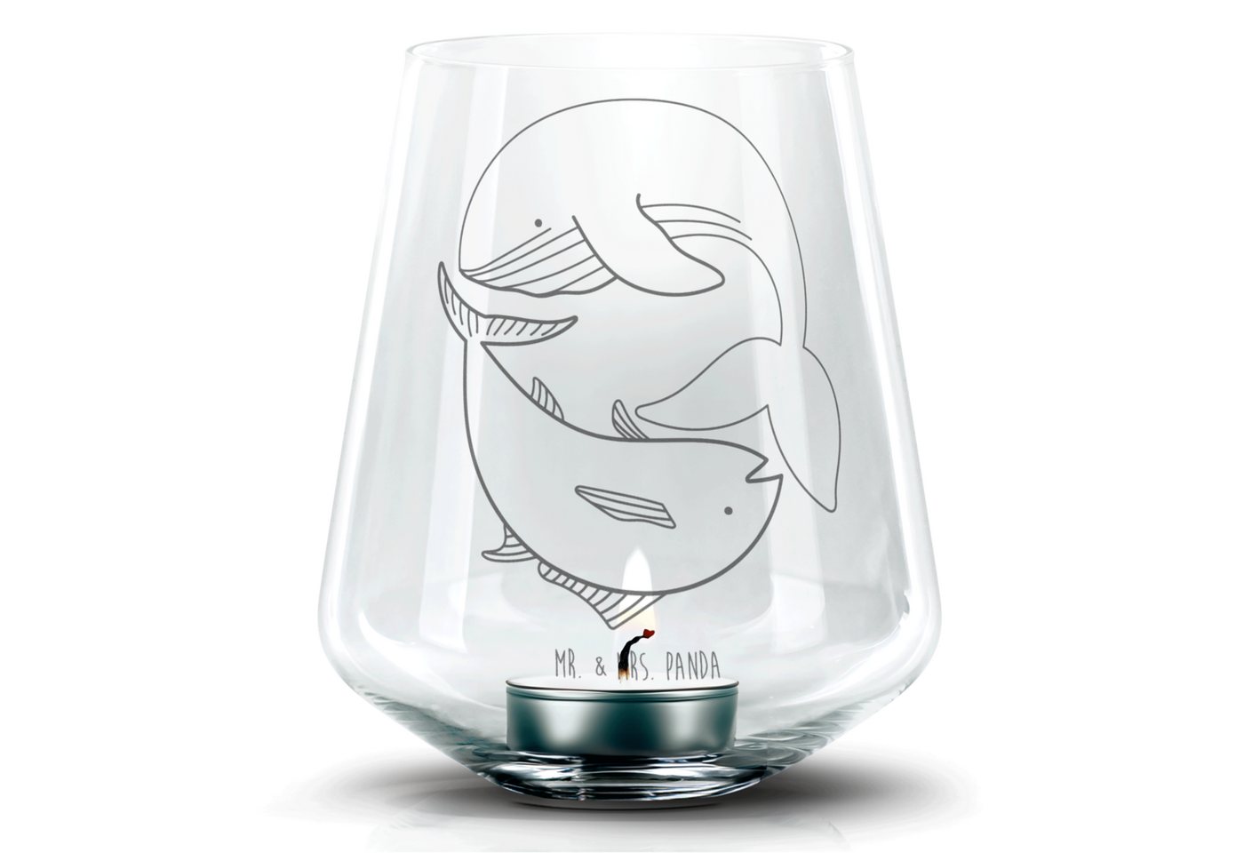 Mr. & Mrs. Panda Windlicht Walfisch Thunfisch - Transparent - Geschenk, Teelicht Glas mit Gravur (1 St), Elegante Ausstrahlung von Mr. & Mrs. Panda