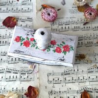 Bemalter Tintenlöscher Aus Holz Bemalter Tintenlöscher Aus Holz von MrGLovesMissB