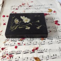 Kleine Antike Pappmaché-Box Mit Innenfächern Kleine Antike Pappmaché-Box Mit Innenfächern von MrGLovesMissB