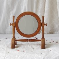 Mini Vintage Kosmetikspiegel Aus Holz Mini Vintage Kosmetikspiegel Aus Holz von MrGLovesMissB