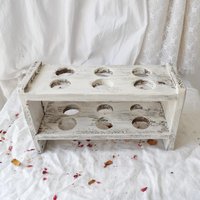 Vintage Bemalter Eierständer Aus Holz Vintage Bemalter Eierständer Aus Holz von MrGLovesMissB