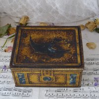 Vintage Blauer Vogel Toffee Dose Vintage Blauer Vogel Toffee Dose von MrGLovesMissB