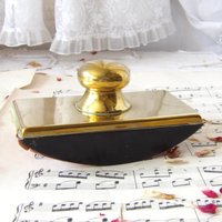 Vintage Messing Tintenlöschkreide Vintage Messing Tintenlöschkreide von MrGLovesMissB