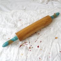 Vintage Nudelholz Mit Griffen Aus Chippy Vintage Nudelholz Mit Griffen Aus Chippy von MrGLovesMissB