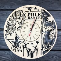Pole Dance Wanduhr Geschenk Für Männer Frauen 5. Jahrestag Personalisieren Poster Custom Wand Holz Dekor von MrWoodGifts