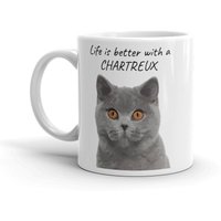 Life Is Better With A Chartreux Cat - Illustrierte Katzenliebhaber Tasse Ideales Geschenk Oder Begleiter Fürs Büro von MrsHenris