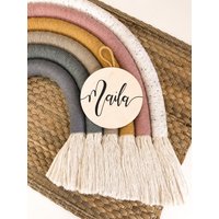 Holzschild "Simple" Personalisierbar; Von Hand Kalligraphiert | Geschenk, Hochzeit; Taufe; Geburt; Geburtstag; Namensschild; Holz von MrsLovelyThings