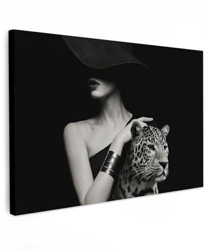 MuchoWow© Bild auf Leinwand 90x60 cm Schlafzimmer Bilder Badezimmer Wand Deko Wohnzimmer Modern Wanddeko Bilderwand Geschenk Frau - Vintage - Porträt - Leopard - Schwarz und weiß von MuchoWow