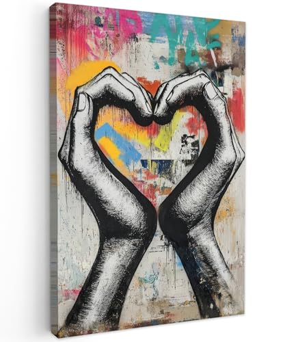 MuchoWow© Leinwand 60x90 cm Deko Schlafzimmer Aesthetic Leinwandbilder Wohnzimmer Gemälde Foto Geschenk Living Room Decoration Hände - Herz - Straßenkunst - Graffiti von MuchoWow