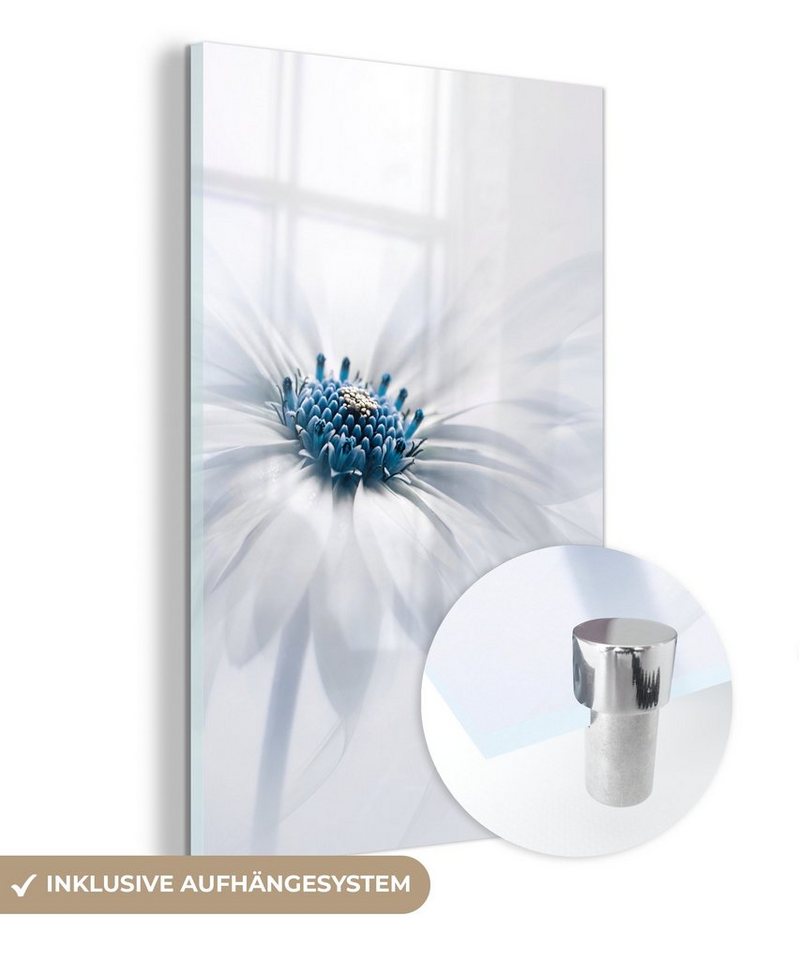 MuchoWow Acrylglasbild Blume - Stilleben - Blau - Design, (1 St), Glasbilder - Bilder auf Glas Wandbild - Foto auf Glas - Wanddekoration von MuchoWow