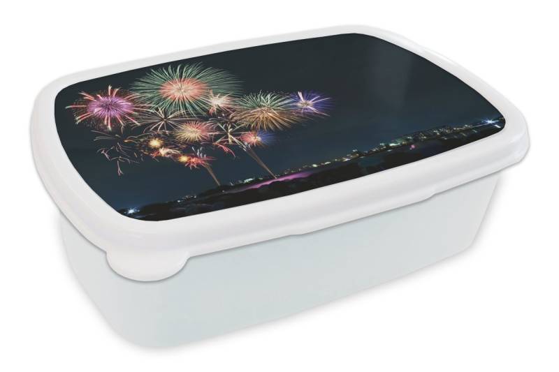 MuchoWow Lunchbox Ein Bild vom Feuerwerk in einer Stadt während der Silvesternacht, Kunststoff, (2-tlg), Brotdose Schule oder Arbeit, Brotbox für Kinder und Erwachsene von MuchoWow