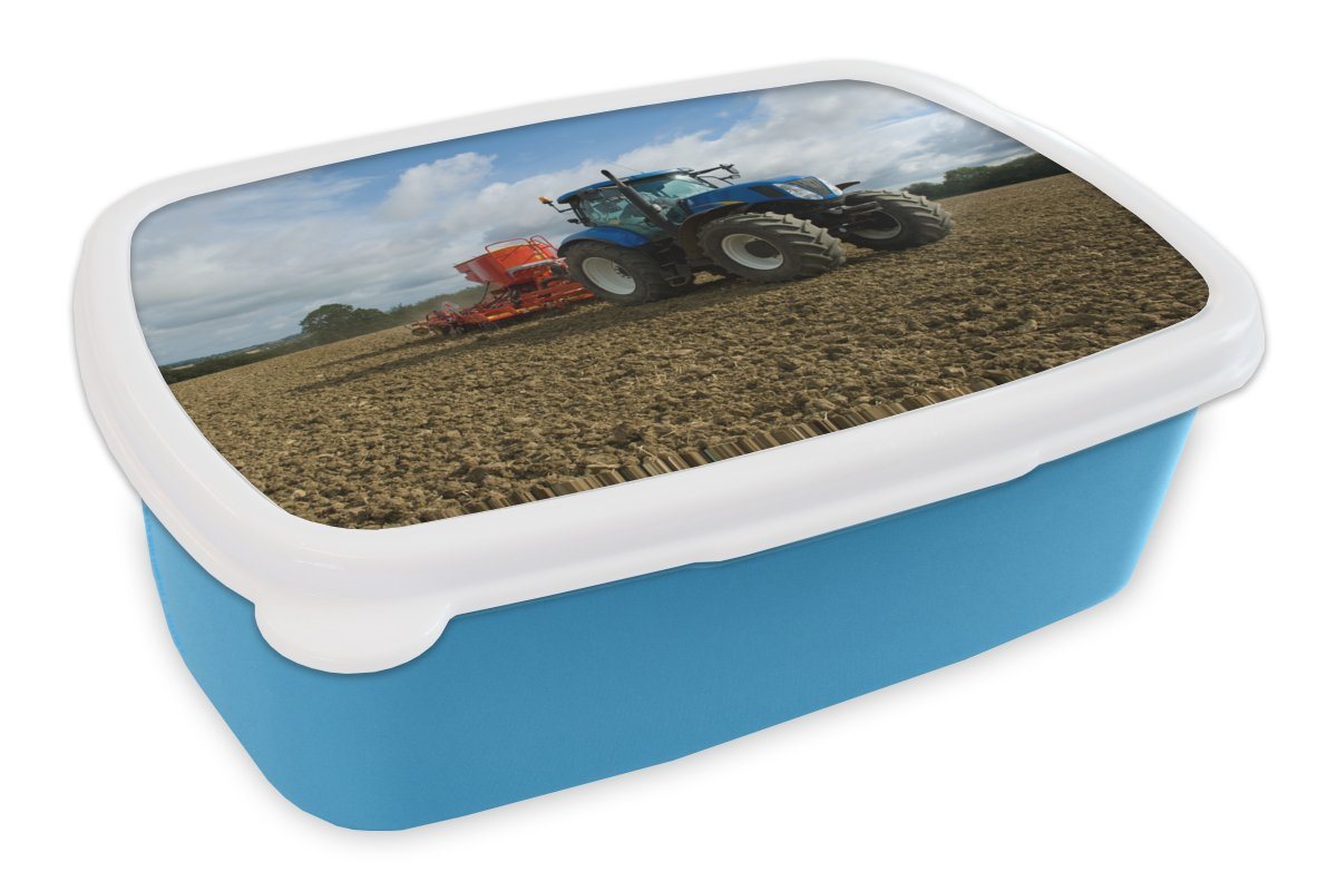 MuchoWow Lunchbox Traktor - Blau - Landleben - Wolken, Kunststoff, (2-tlg), Brotdose für kindergarten, Vesperbox, Snackbox, Brotbox, Jungen von MuchoWow