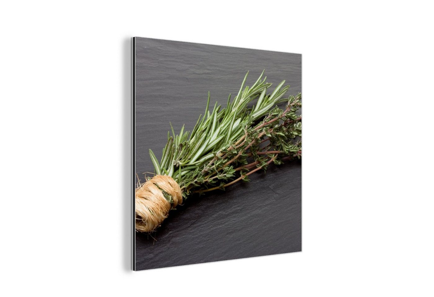 MuchoWow Metallbild Thymian - Kräuter - Grün - Tisch - Küche - Stein, (1 St), Alu-Dibond-Druck, Wandbild aus Metall, Aluminium deko, 20x20 cm von MuchoWow