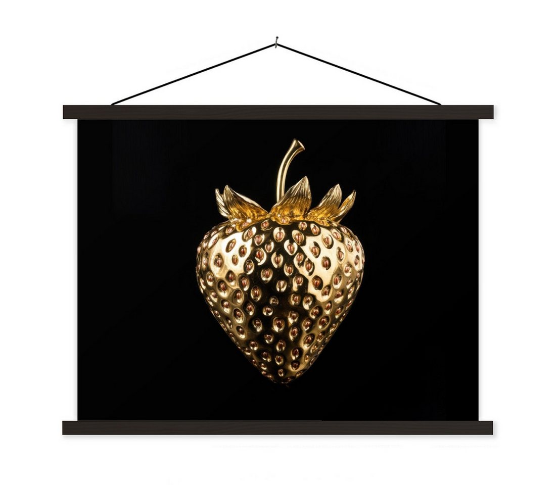 MuchoWow Poster Erdbeere - Gold - Schwarz - Chrom, (1 St), Magnetische Posterleiste, Holzleisten, Textilposter, 40x30 cm von MuchoWow