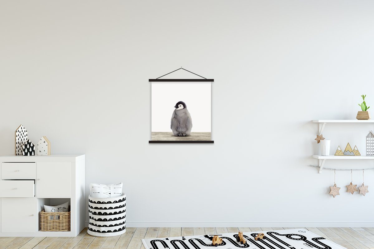 MuchoWow Poster Kinder - Pinguin - Grau - Tiere - Mädchen - Jungen, (1 St), Magnetische Posterleiste, Holzleisten, Textilposter, 40x40 cm von MuchoWow