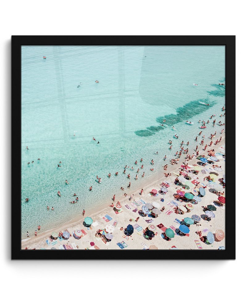 MuchoWow Poster Meer - Strand - Sonnenschirme - Blau - Sommer, (1 St), Bilderrahmen, Wand Dekoration Schlafzimmer, 40x40 cm von MuchoWow