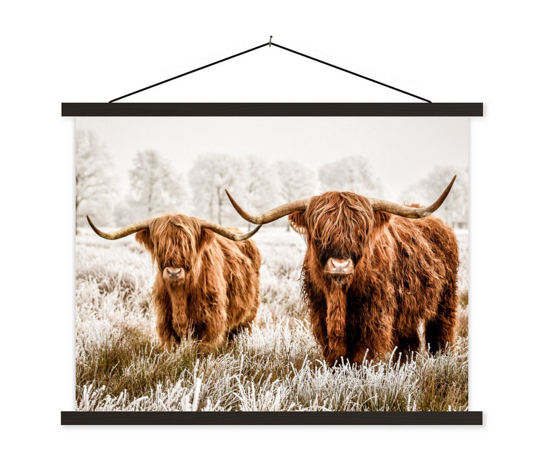 MuchoWow Poster Schottischer Hochländer - Kuh - Natur - Winter, (1 St), Magnetische Posterleiste, Holzleisten, Textilposter, 40x30 cm von MuchoWow